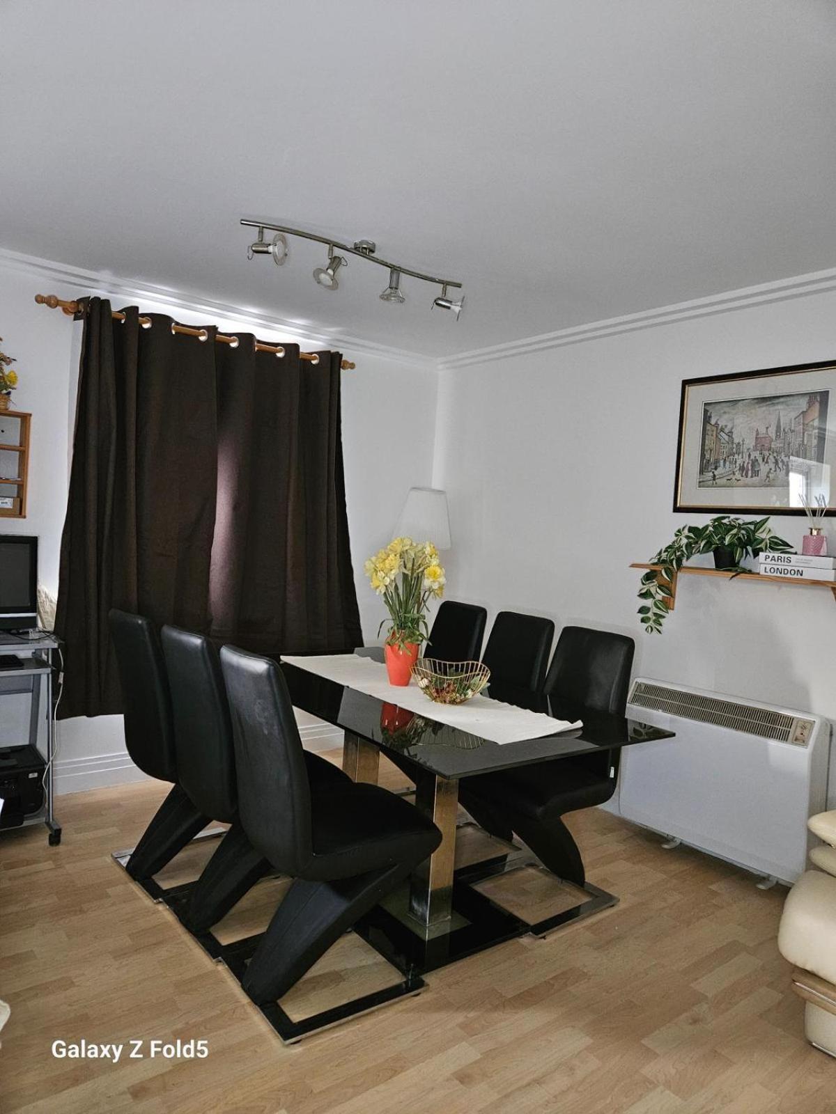 Spacious & Cosy Double And Single Bedrooms Close To Hendon & Colindale Tube Stations Екстериор снимка