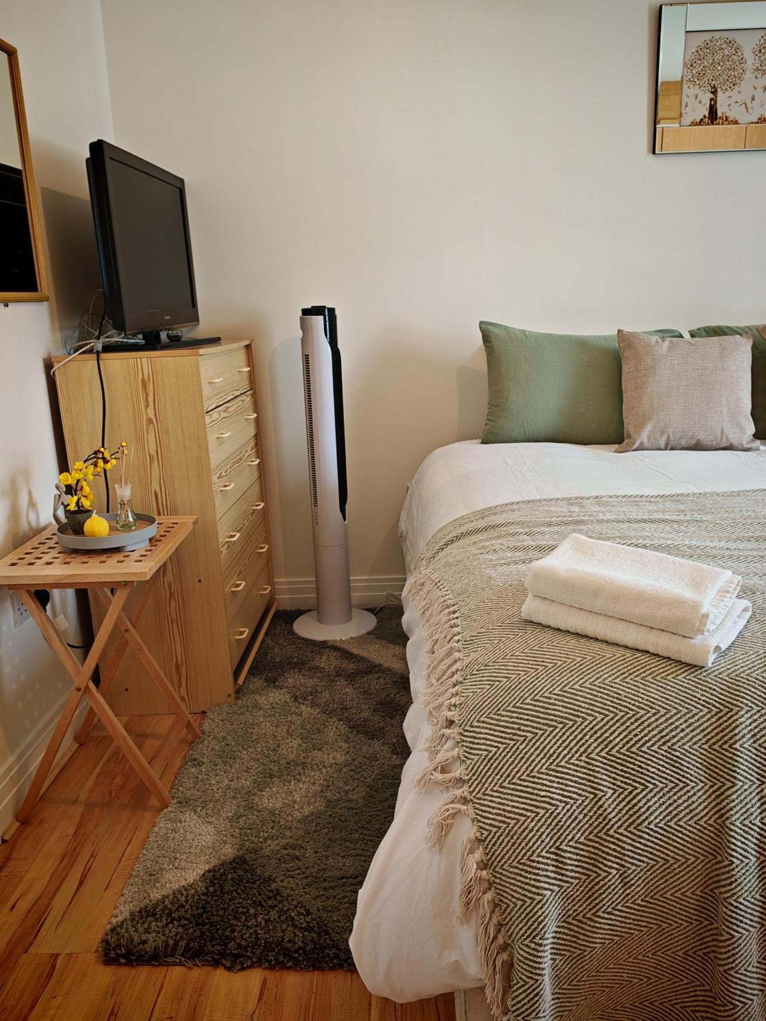 Spacious & Cosy Double And Single Bedrooms Close To Hendon & Colindale Tube Stations Екстериор снимка