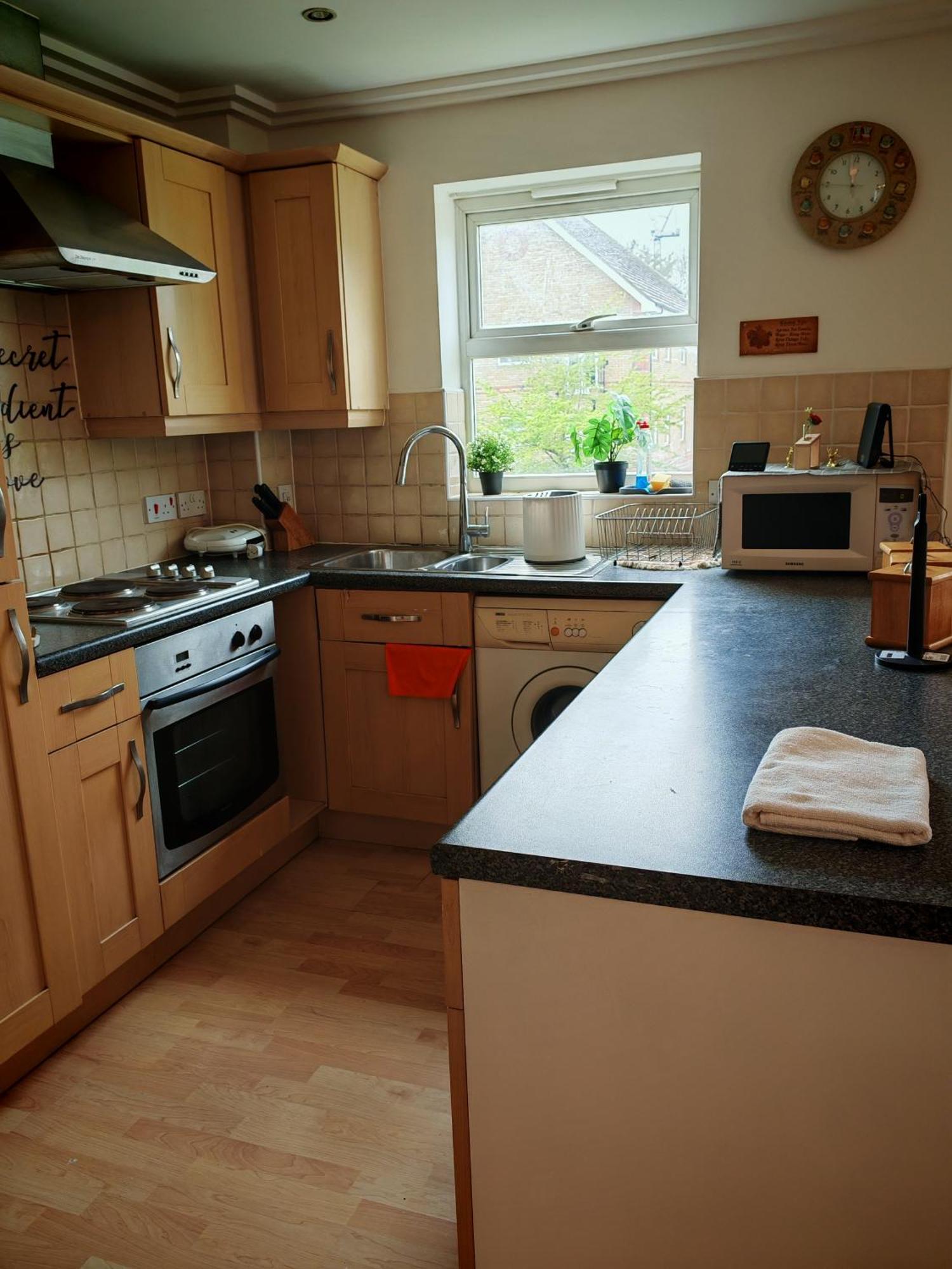 Spacious & Cosy Double And Single Bedrooms Close To Hendon & Colindale Tube Stations Екстериор снимка