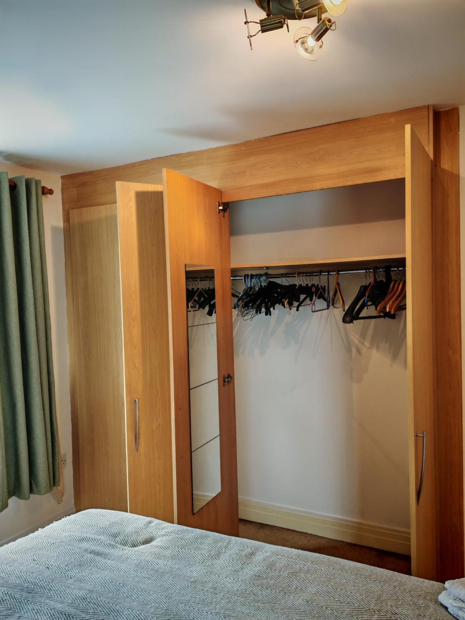 Spacious & Cosy Double And Single Bedrooms Close To Hendon & Colindale Tube Stations Екстериор снимка
